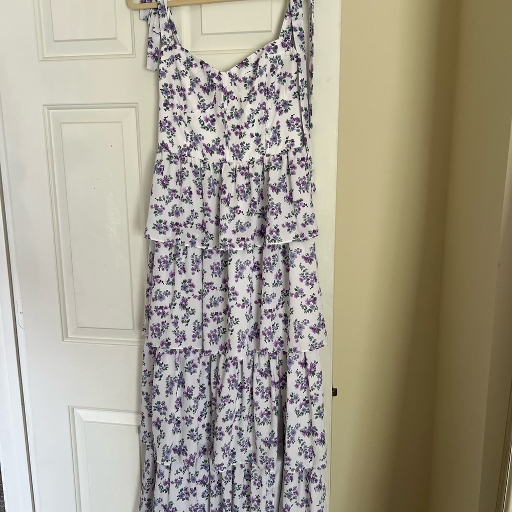 Wayf White & Lavender Maxi Dress with Purple Ditsy Floral Print - Picture 4 of 6